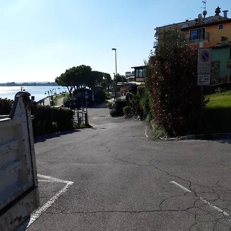 Terry House Villa Sirmione Exterior photo